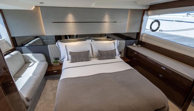Sir Henry yacht for sale 8