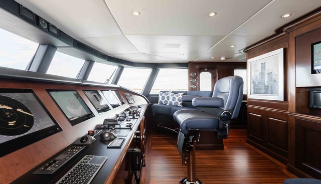 Summerdance yacht for sale 35