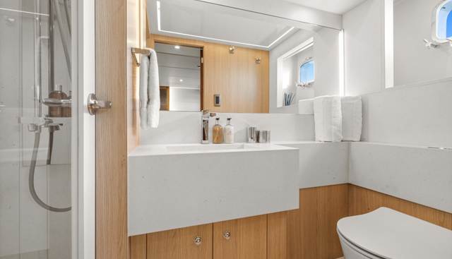ALAIA yacht for sale 22