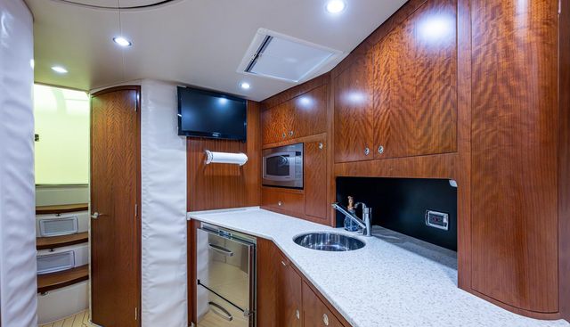 REFIT 2018 - REEL DEAL yacht for sale 24