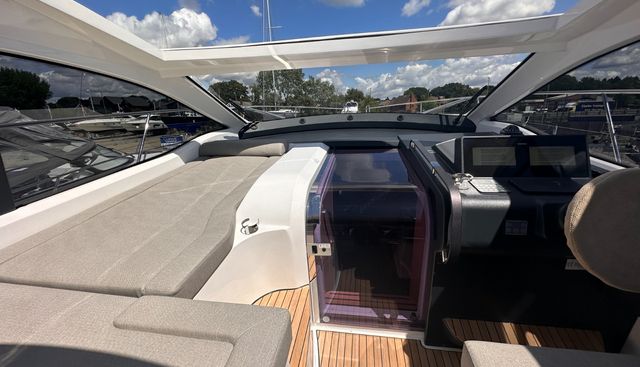 SR41 CANARY ISLANDS yacht for sale 13