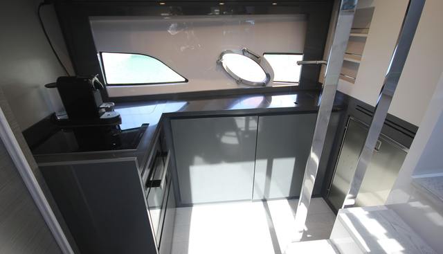 VENOM yacht for sale 15