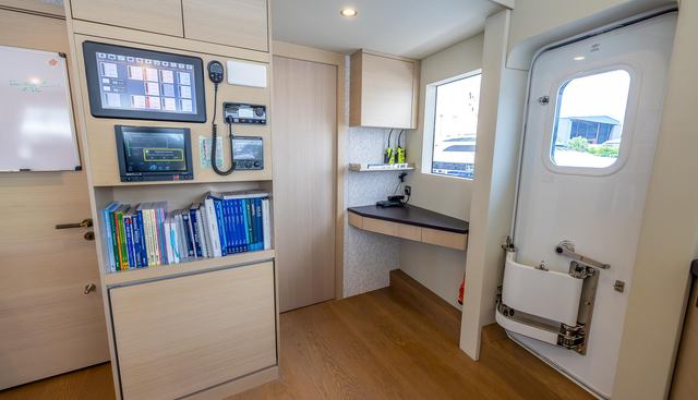 EVELYN P yacht for sale 34