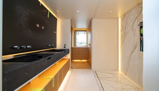 PRESENCE yacht for sale 27