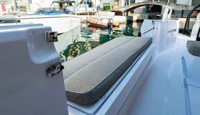 N3SSI3 yacht for sale 13