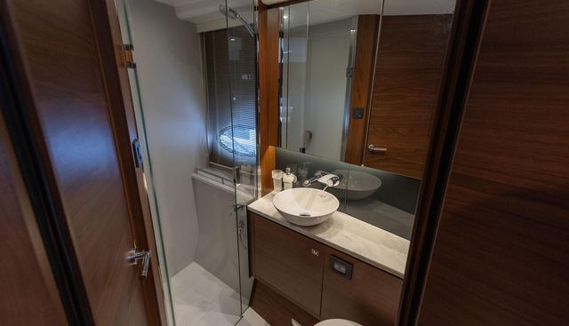 noname yacht for sale 29