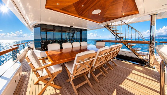 Mereley I yacht for sale 34