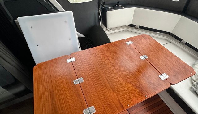 Mollie yacht for sale 12