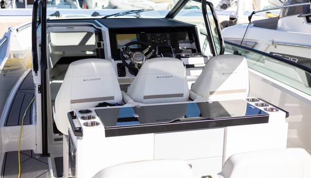 Sunnydaze yacht for sale 15