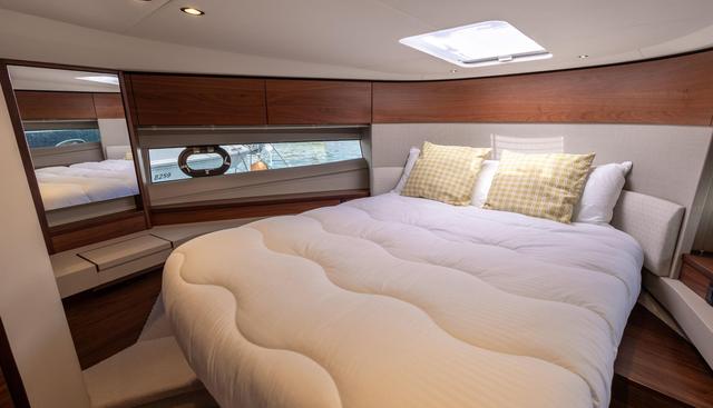 noname yacht for sale 32