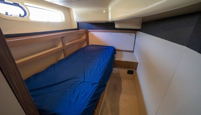 Rumble Bee yacht for sale 15