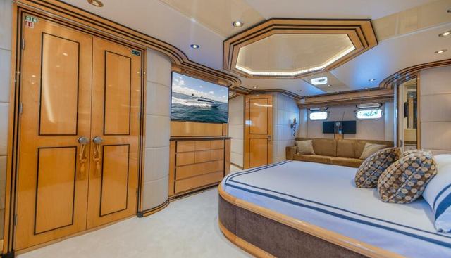 Entourage yacht for sale 63