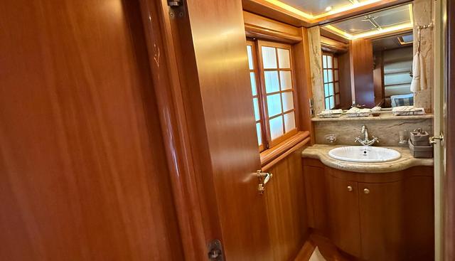 SUNRISE yacht for sale 52