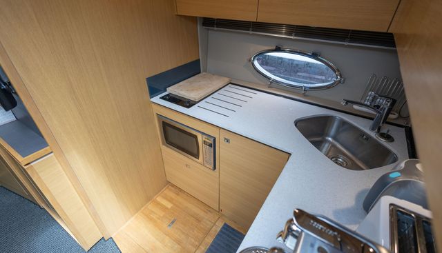 Lady IXNA yacht for sale 27