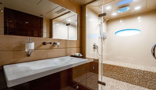 TRUE NORTH yacht for sale 53
