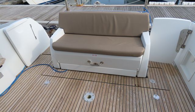 3 Treasures yacht for sale 33