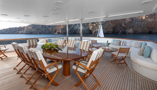 AZUL V yacht for sale 8