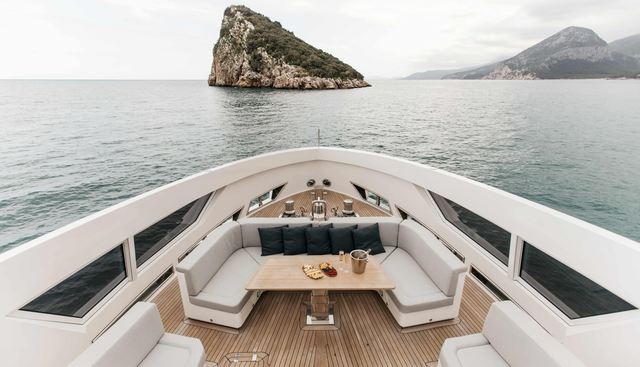 PAPILLON yacht for sale 25