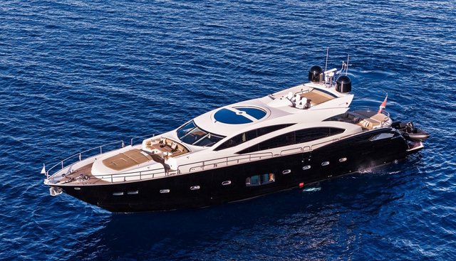 Blade 6 yacht for sale 28