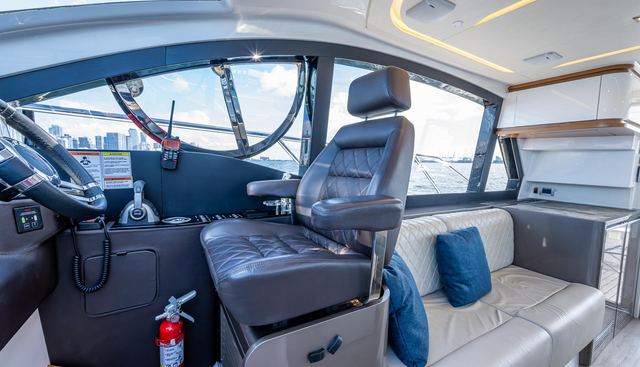 SUNTASTIC yacht for sale 32