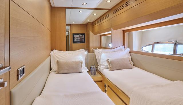 For Ever yacht for sale 18