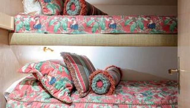 ENCHANTRESS yacht for sale 44