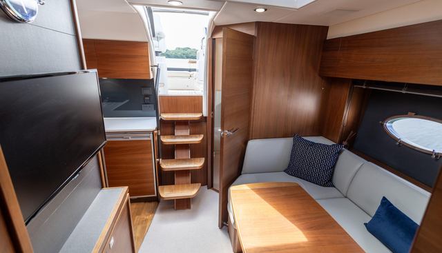 Eltoro yacht for sale 4