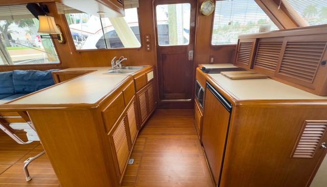 ISLAND GIRL yacht for sale 20