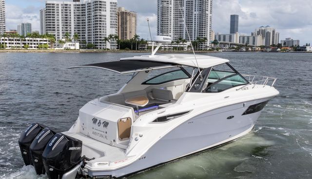 M&M yacht for sale 23