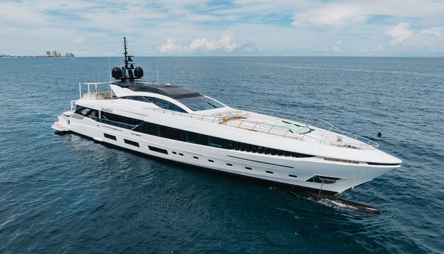 GOLDENEYE yacht for sale 58