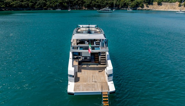 noname yacht for sale 9