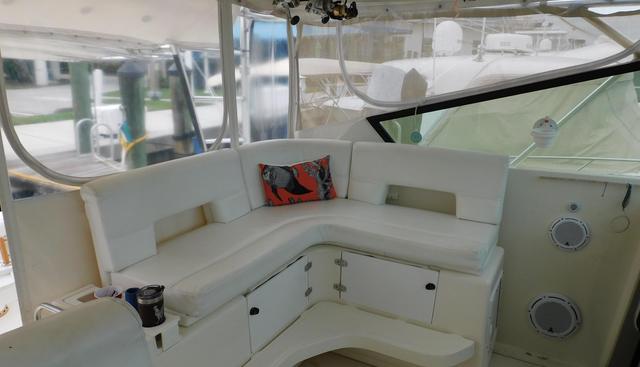 Mad Hatter yacht for sale 28