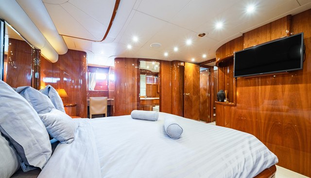 Beija Flore yacht for sale 9