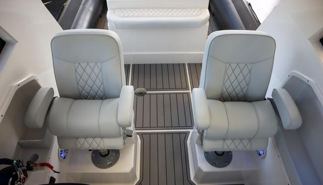 noname yacht for sale 8