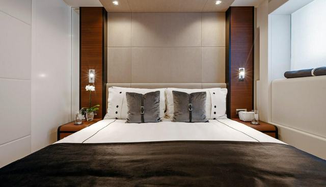 ELA yacht for sale 29