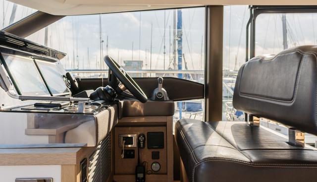 noname yacht for sale 14