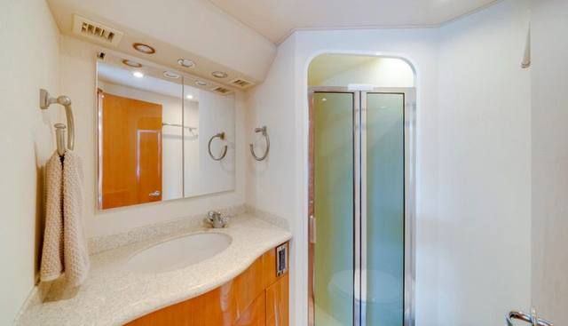 AMANTE yacht for sale 44