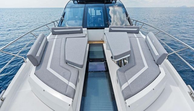 Triple T yacht for sale 39