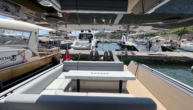 AYS2443 yacht for sale 18