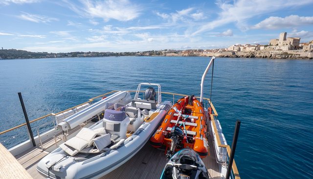 Ray yacht for sale 28