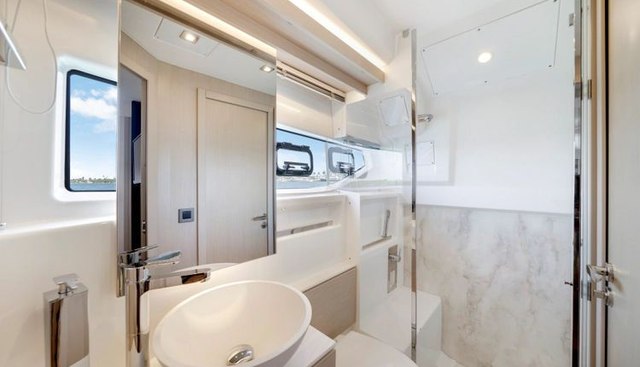 noname yacht for sale 300