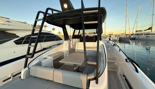 BG42 yacht for sale 7