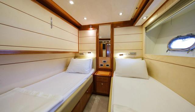 DAYDREAM2 yacht for sale 15