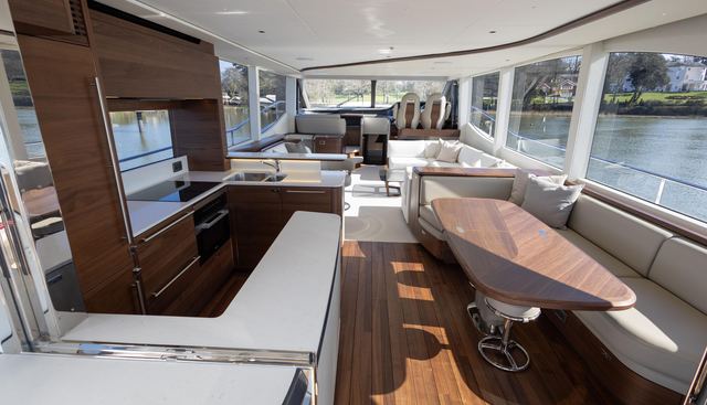 PNY72079 yacht for sale 18