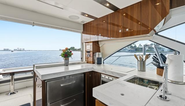 Tropical Dreamer yacht for sale 29