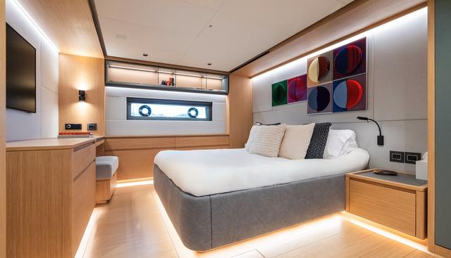 SIMON yacht for sale 28