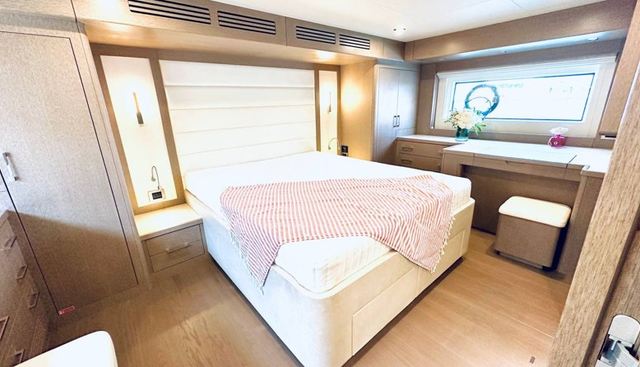 Sirena 58  yacht for sale 24
