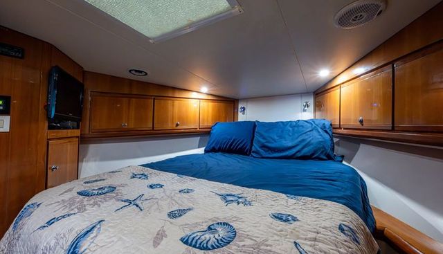 VET BILLZ yacht for sale 25