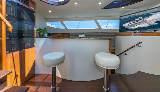 noname yacht for sale 33