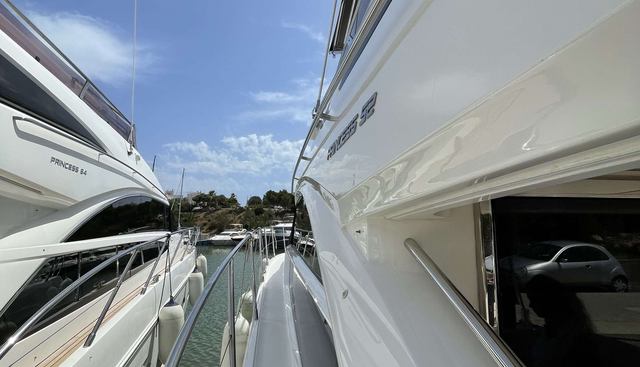 Lighter Moments yacht for sale 7